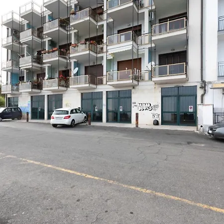 Seaview With Parking Apartament