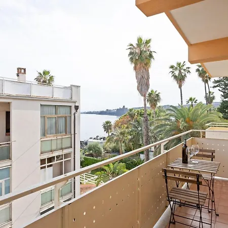 Apartment Seaview With Parking Aci Castello